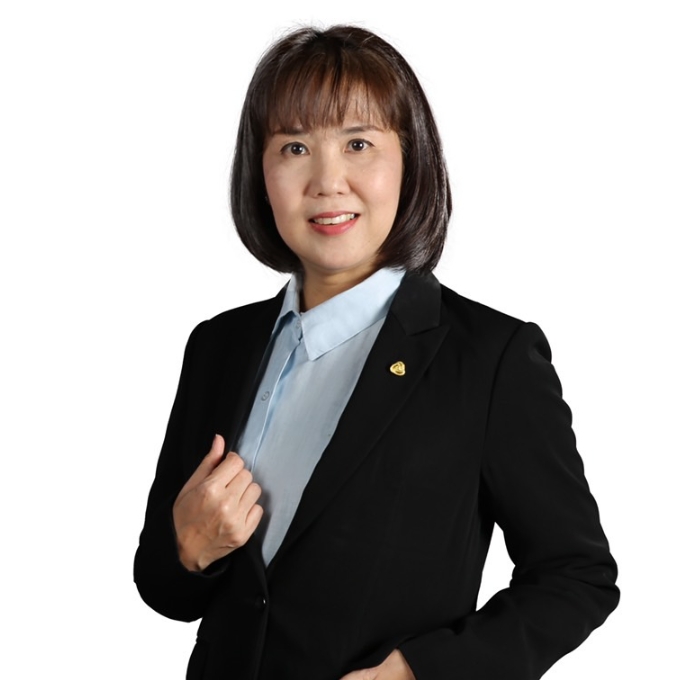 Course Staff Image #1